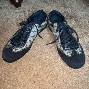 Gucci print low top sneakers